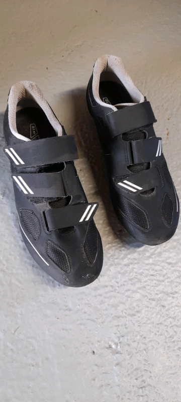 Giant Bolt Road Shoes in Black Size 8 